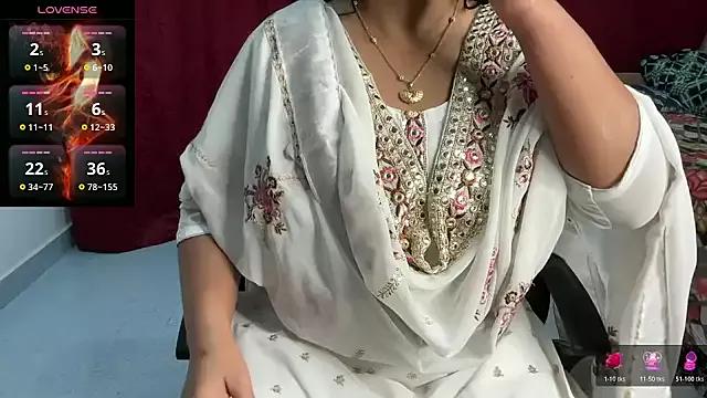 Aishwarya_05 from StripChat is Freechat