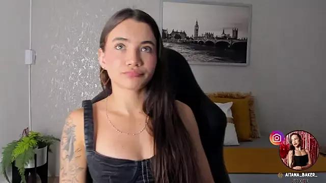 aitana_baker_ from StripChat is Freechat