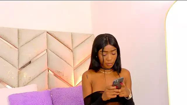 Unleash your urge for fetish cams livestreamers with our pick of steaming hot models, versed in the art of seduction and indulgence.