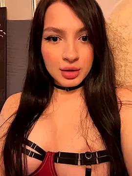 Unleash your urge for fetish cams livestreamers with our pick of steaming hot models, versed in the art of seduction and indulgence.