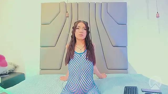 Unleash your urge for fetish cams livestreamers with our pick of steaming hot models, versed in the art of seduction and indulgence.