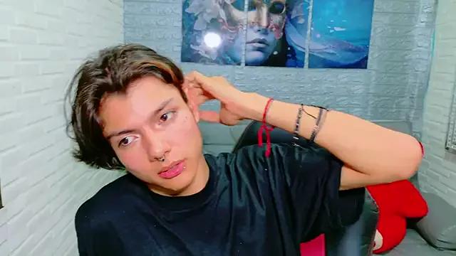 alandelrey57 from StripChat is Freechat
