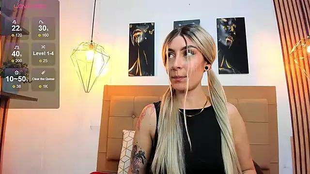 Unleash your urge for fetish cams livestreamers with our pick of steaming hot models, versed in the art of seduction and indulgence.
