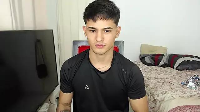 Unleash your urge for fetish cams livestreamers with our pick of steaming hot models, versed in the art of seduction and indulgence.