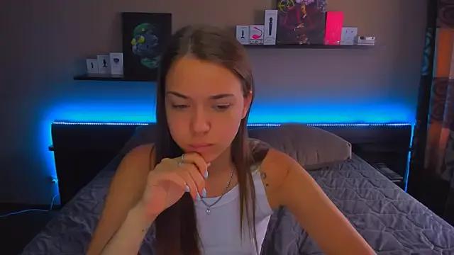 Unleash your urge for fetish cams livestreamers with our pick of steaming hot models, versed in the art of seduction and indulgence.