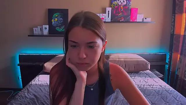 Unleash your urge for fetish cams livestreamers with our pick of steaming hot models, versed in the art of seduction and indulgence.
