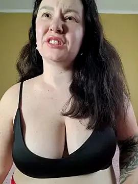 Unleash your urge for fetish cams livestreamers with our pick of steaming hot models, versed in the art of seduction and indulgence.