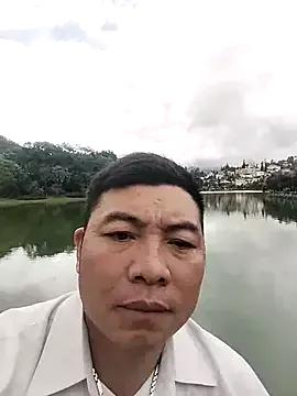 Alexander-xx83 from StripChat is Freechat