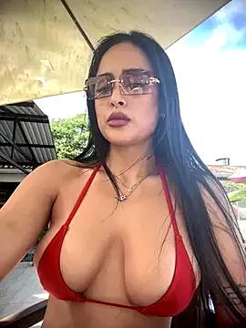 Unleash your urge for fetish cams livestreamers with our pick of steaming hot models, versed in the art of seduction and indulgence.