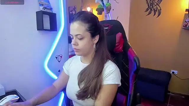 AlexaRivers from StripChat is Freechat