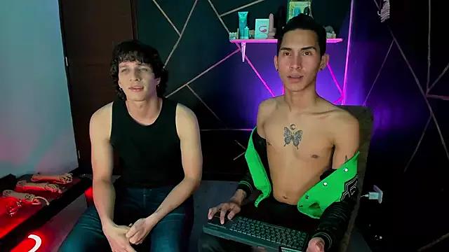 Unleash your urge for fetish cams livestreamers with our pick of steaming hot models, versed in the art of seduction and indulgence.