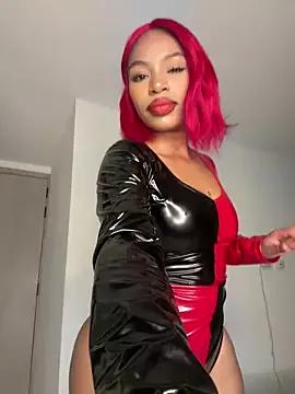 Unleash your urge for fetish cams livestreamers with our pick of steaming hot models, versed in the art of seduction and indulgence.