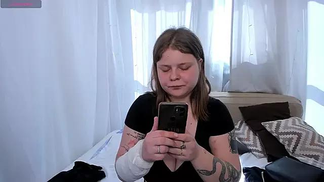 Unleash your urge for fetish cams livestreamers with our pick of steaming hot models, versed in the art of seduction and indulgence.