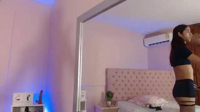 alice_sofia from StripChat is Freechat