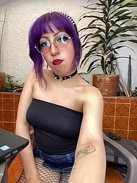 Unleash your urge for fetish cams livestreamers with our pick of steaming hot models, versed in the art of seduction and indulgence.