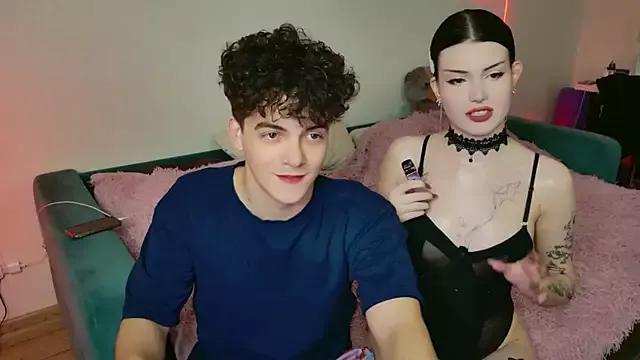 Unleash your urge for fetish cams livestreamers with our pick of steaming hot models, versed in the art of seduction and indulgence.