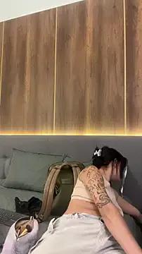 Unleash your urge for fetish cams livestreamers with our pick of steaming hot models, versed in the art of seduction and indulgence.