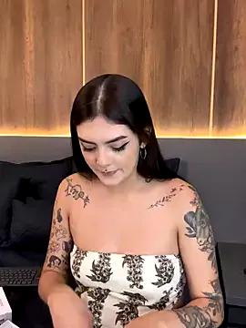 Unleash your urge for fetish cams livestreamers with our pick of steaming hot models, versed in the art of seduction and indulgence.