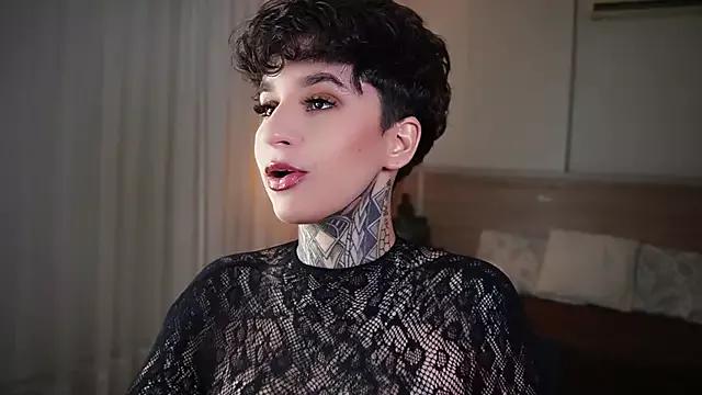 AliceShazaham_ from StripChat is Freechat