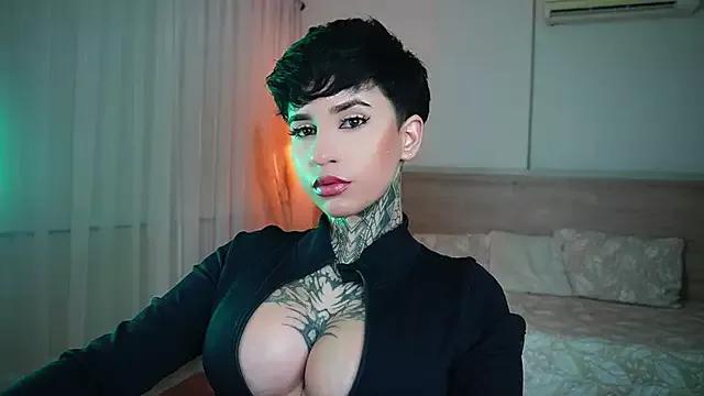 Unleash your urge for fetish cams livestreamers with our pick of steaming hot models, versed in the art of seduction and indulgence.