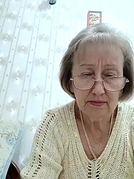 Photos of AlikaSwan5821 from StripChat is Freechat