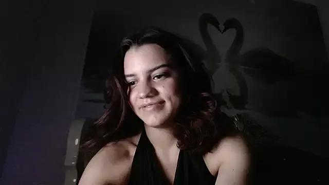 AlinaLisa69 from StripChat is Freechat