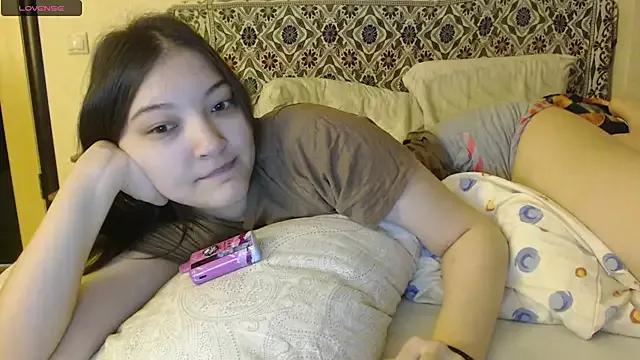 Unleash your urge for fetish cams livestreamers with our pick of steaming hot models, versed in the art of seduction and indulgence.