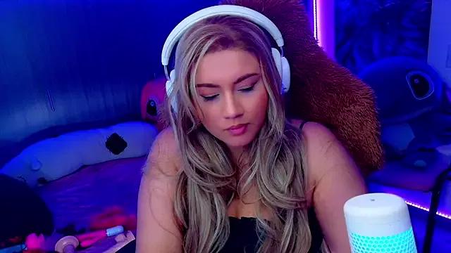 Allison_GAMERS from StripChat is Freechat