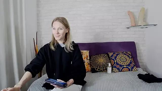 Unleash your urge for fetish cams livestreamers with our pick of steaming hot models, versed in the art of seduction and indulgence.