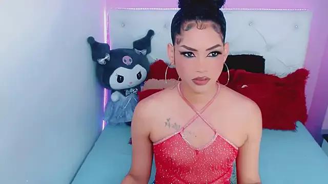 Unleash your urge for fetish cams livestreamers with our pick of steaming hot models, versed in the art of seduction and indulgence.