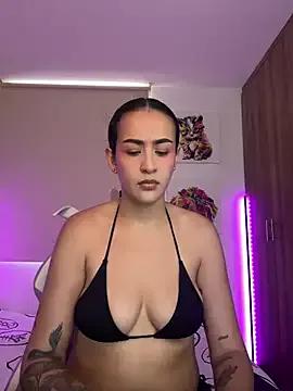 Unleash your urge for fetish cams livestreamers with our pick of steaming hot models, versed in the art of seduction and indulgence.