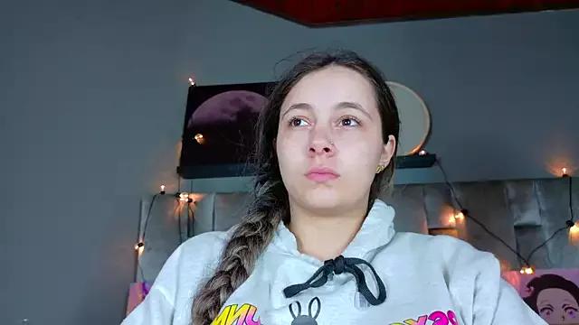 AmbarHills_1 from StripChat is Freechat