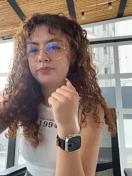 Amber_ebanz from StripChat is Freechat