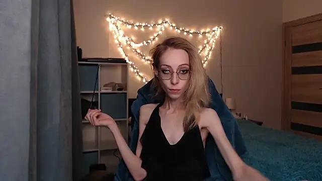 Unleash your urge for fetish cams livestreamers with our pick of steaming hot models, versed in the art of seduction and indulgence.