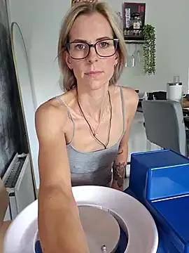Amber_riivers from StripChat is Freechat