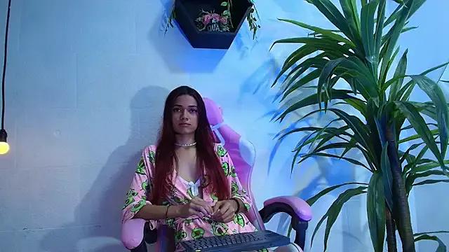 Unleash your urge for fetish cams livestreamers with our pick of steaming hot models, versed in the art of seduction and indulgence.