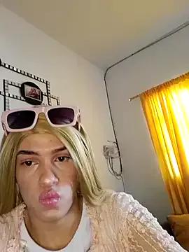 AMBERBRAME from StripChat is Freechat