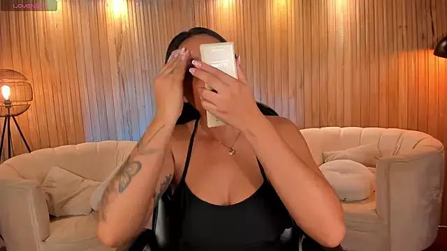 Unleash your urge for fetish cams livestreamers with our pick of steaming hot models, versed in the art of seduction and indulgence.