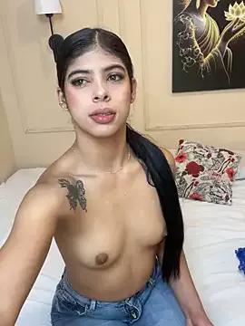 Unleash your urge for fetish cams livestreamers with our pick of steaming hot models, versed in the art of seduction and indulgence.