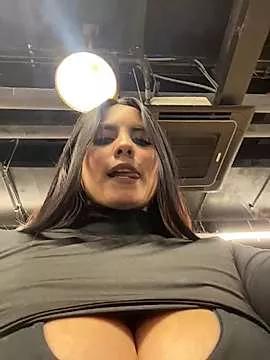 Unleash your urge for fetish cams livestreamers with our pick of steaming hot models, versed in the art of seduction and indulgence.