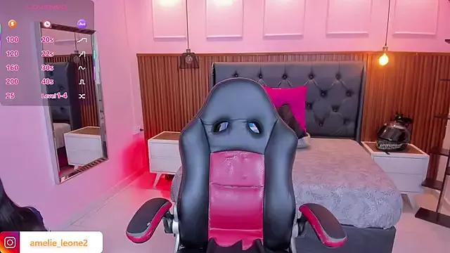 Unleash your urge for fetish cams livestreamers with our pick of steaming hot models, versed in the art of seduction and indulgence.