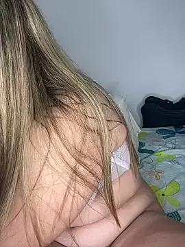 Amira__Fatima from StripChat is Freechat