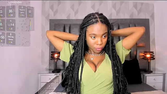 AmiraMorgan from StripChat is Freechat