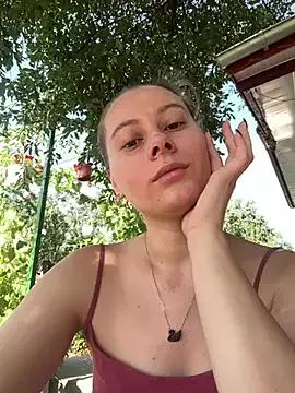 Amy_bunny from StripChat is Freechat