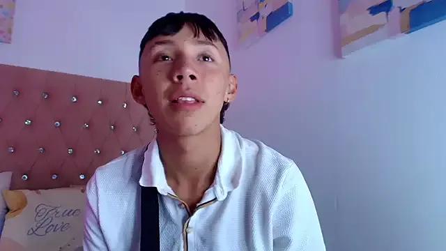 Unleash your urge for fetish cams livestreamers with our pick of steaming hot models, versed in the art of seduction and indulgence.