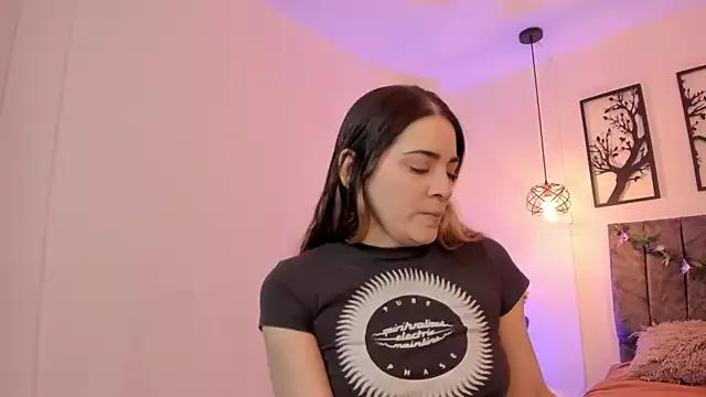 Unleash your urge for fetish cams livestreamers with our pick of steaming hot models, versed in the art of seduction and indulgence.
