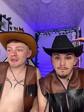 Unleash your urge for fetish cams livestreamers with our pick of steaming hot models, versed in the art of seduction and indulgence.