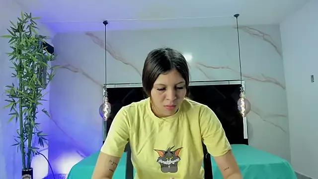 Unleash your urge for fetish cams livestreamers with our pick of steaming hot models, versed in the art of seduction and indulgence.