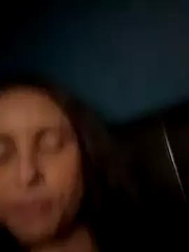 Angelaarayexx from StripChat is Freechat