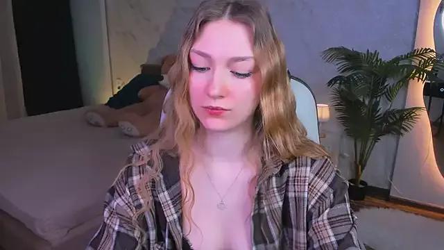 Unleash your urge for fetish cams livestreamers with our pick of steaming hot models, versed in the art of seduction and indulgence.